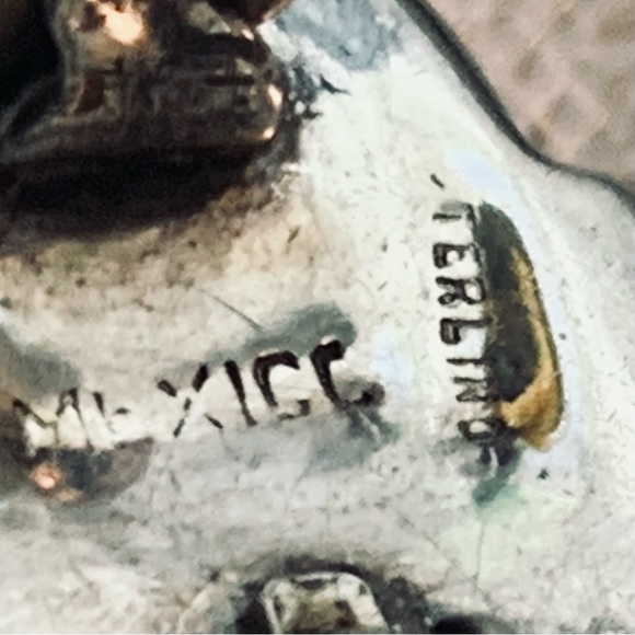 Sterling Mayan black, onyx pin - Picture 3 of 3